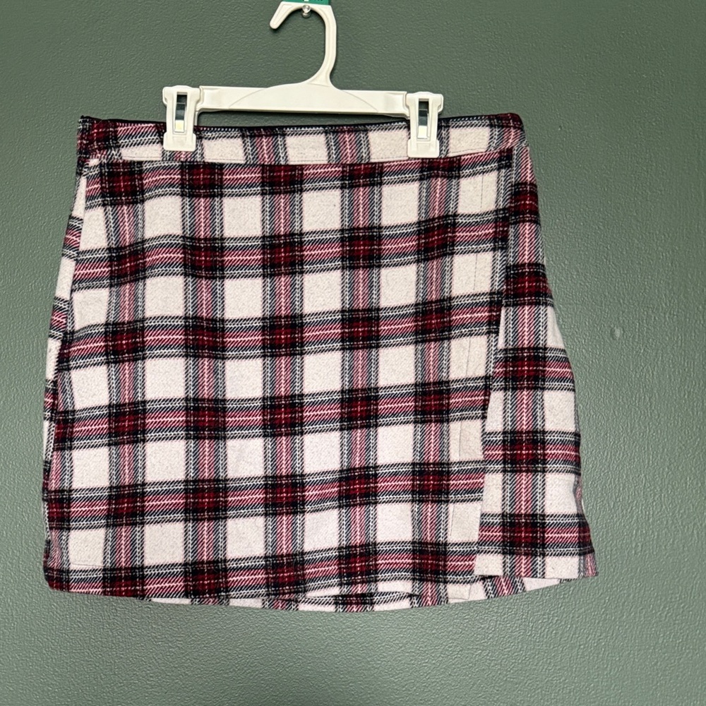 Abercrombie and Fitch Plaid Mini Skirt in White and Red